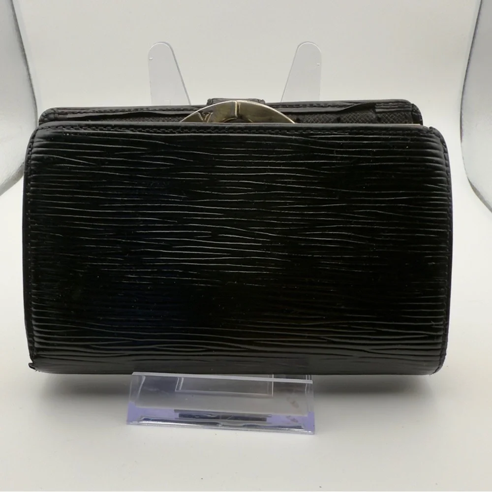 Louis Vuitton Black Epi Leather French Purse Wallet Gold | Women’s | Used |